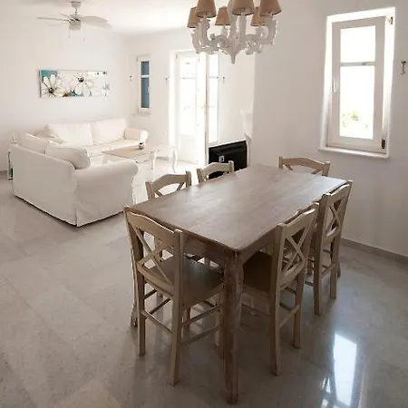 Villa White Cliff Villas *